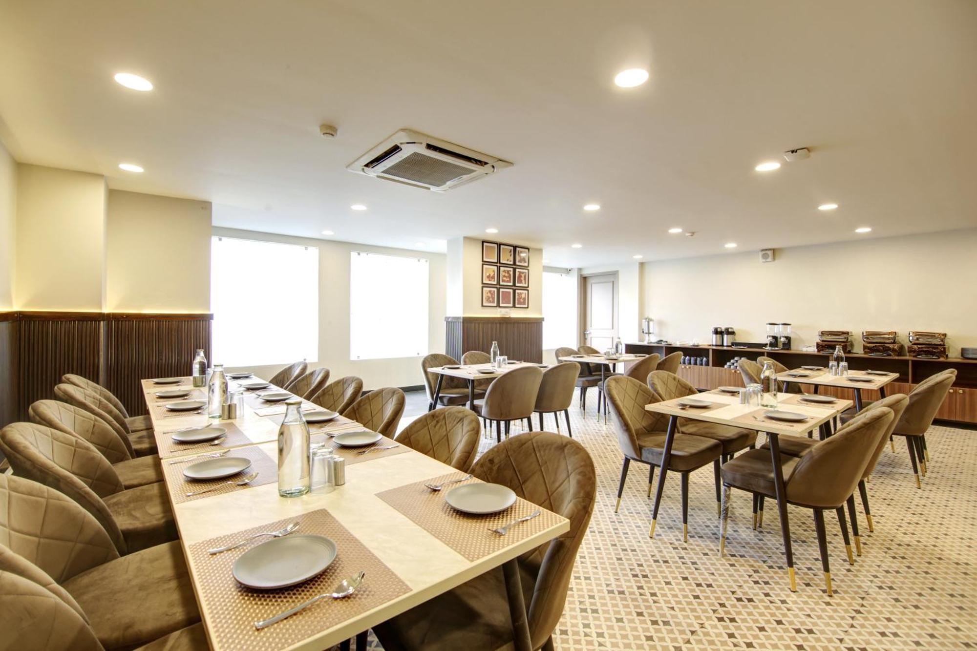Saltstayz Select - Golf Course Road Gurgaon Eksteriør bilde