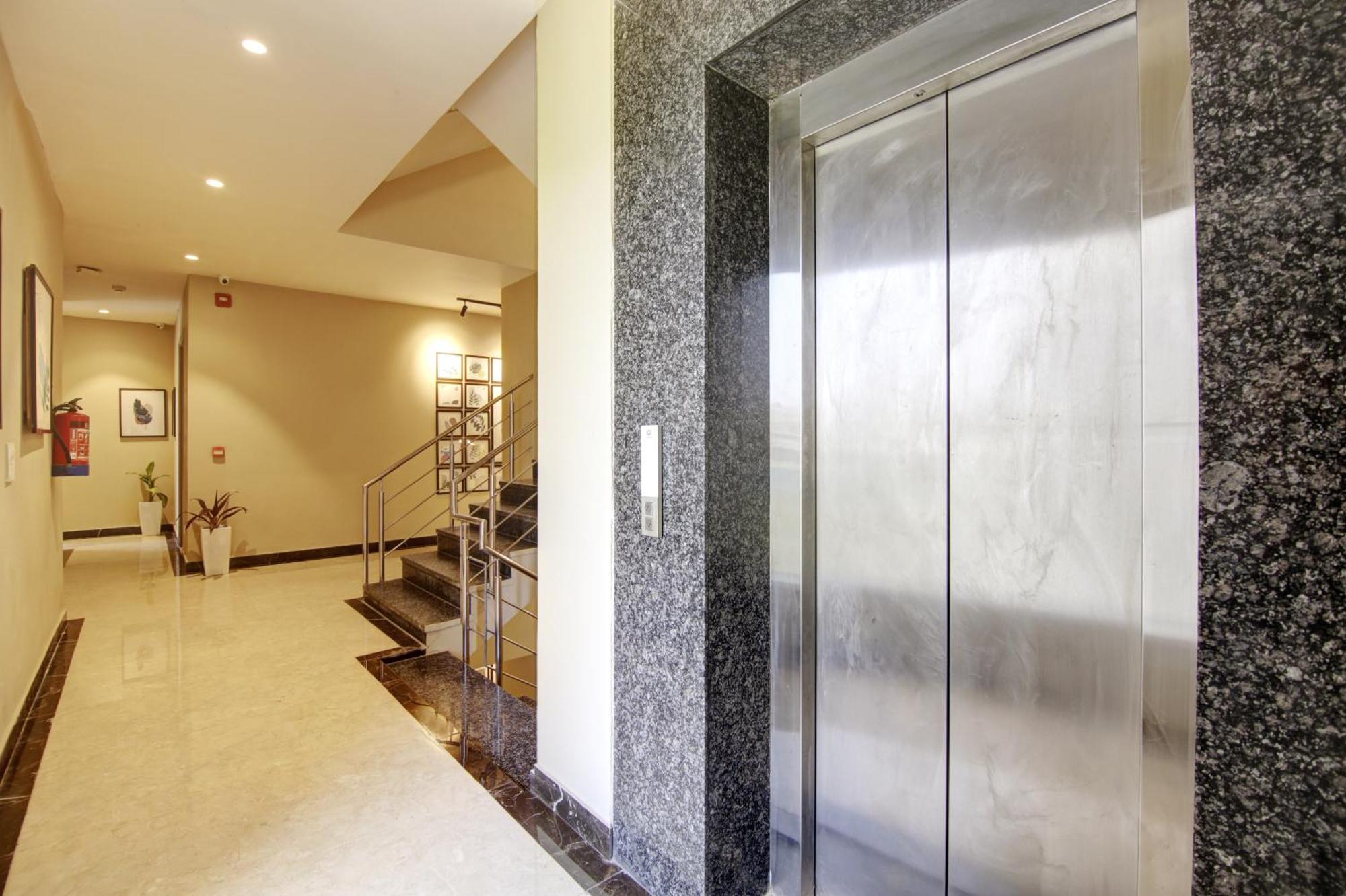 Saltstayz Select - Golf Course Road Gurgaon Eksteriør bilde